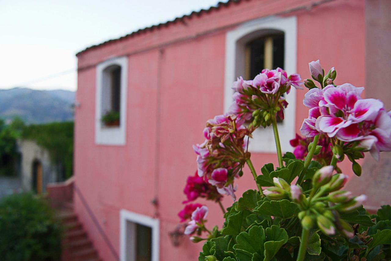 I Giardini Di Naxos Villa Luaran gambar