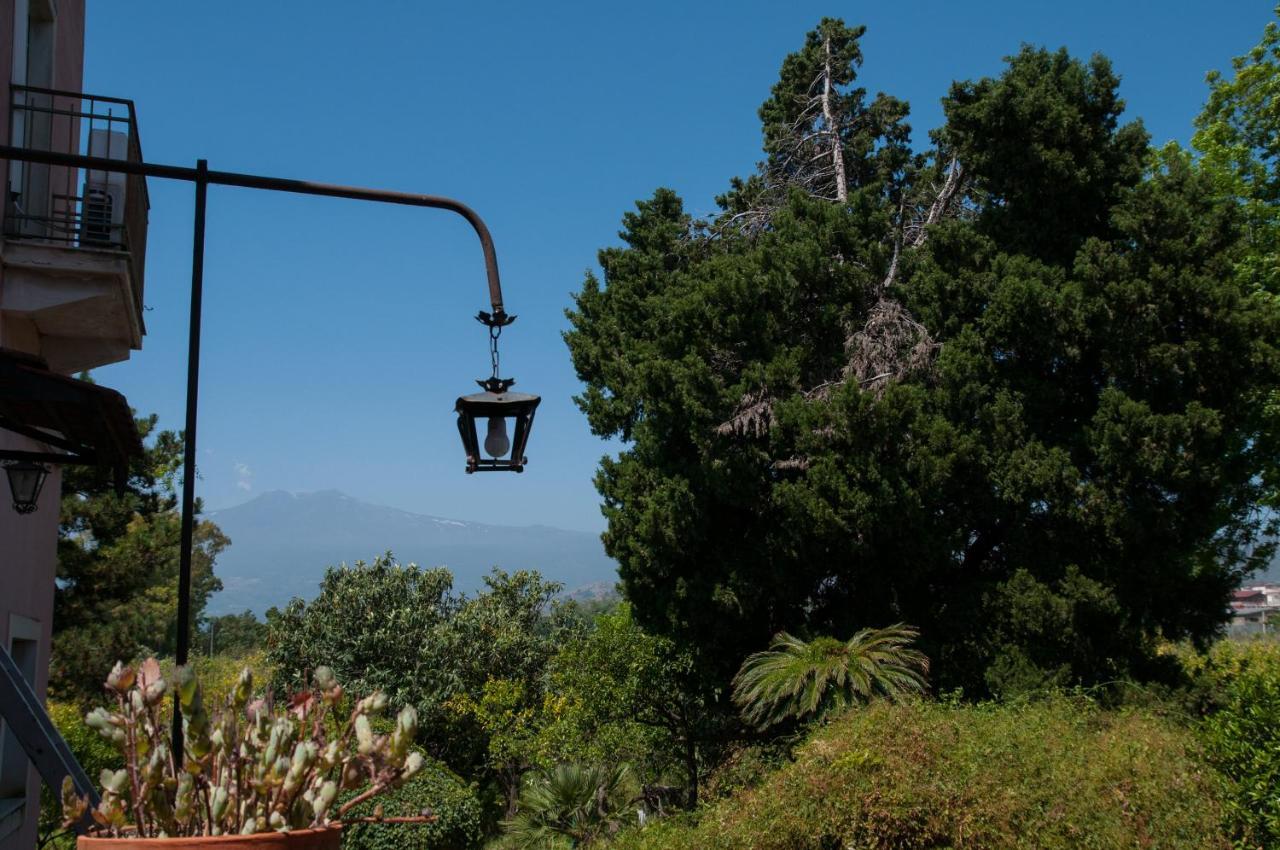 I Giardini Di Naxos Villa Luaran gambar